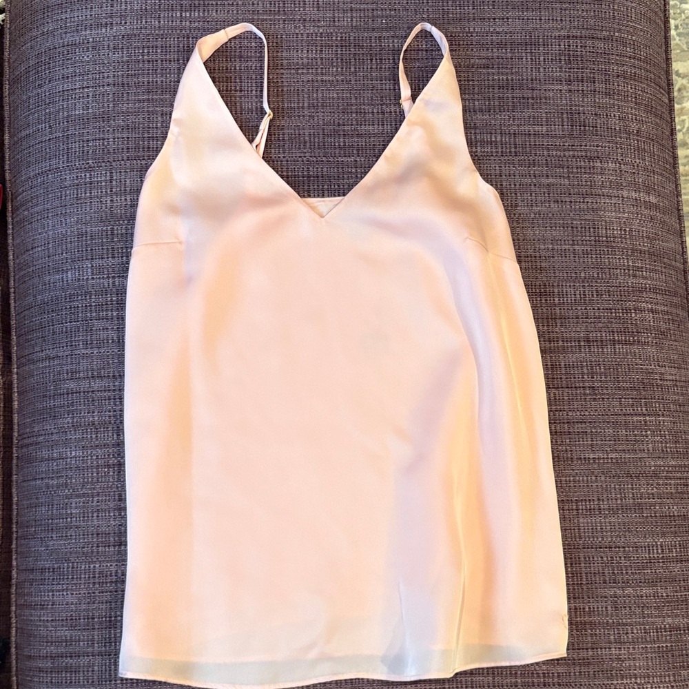 Elegant Peach Women's Tank Top XS